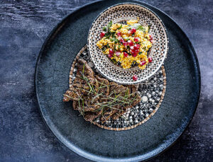 Bonna Porselen antik dönem mozaiklerini sofralara taşıyor