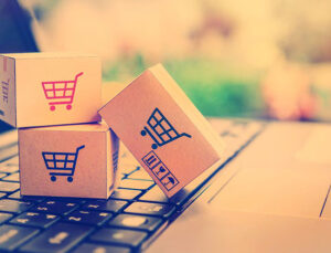 İşletmeler dükkanları küçültüp e-ticarete yöneliyor