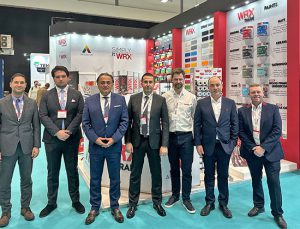 Akçalı Boya yeni ürünlerini İngiltere’de tanıttı