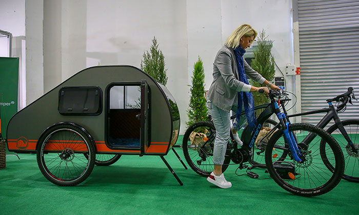 Doğaseverlere bisikletli karavan seçeneği