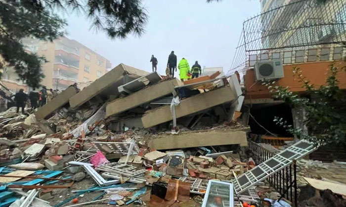 Depremin Türkiye ekonomisine maliyeti 150 milyar dolar