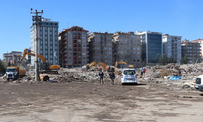 Diyarbakır’da deprem fırsatçıları iş başında