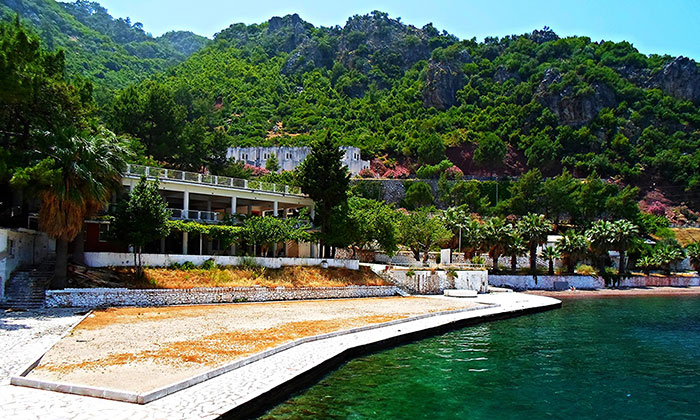 İş Bankası ÖİB’den aldığı Marmaris Arsası’na otel yapacak