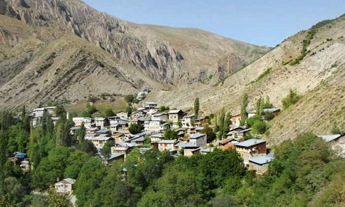 Erzurum’un ilçesi Olur’un girişi var, çıkışı yok!