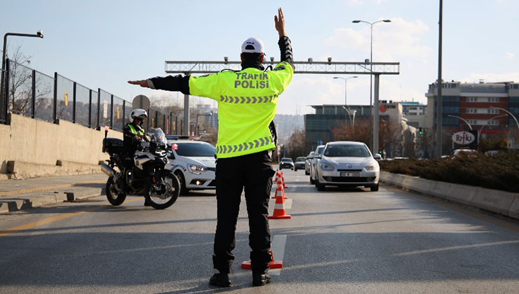 Karayollarının kontrolü polisten alınıyor, jandarmaya geçiyor