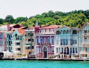 İstanbul Boğazı’nda satılık 100 yalı!
