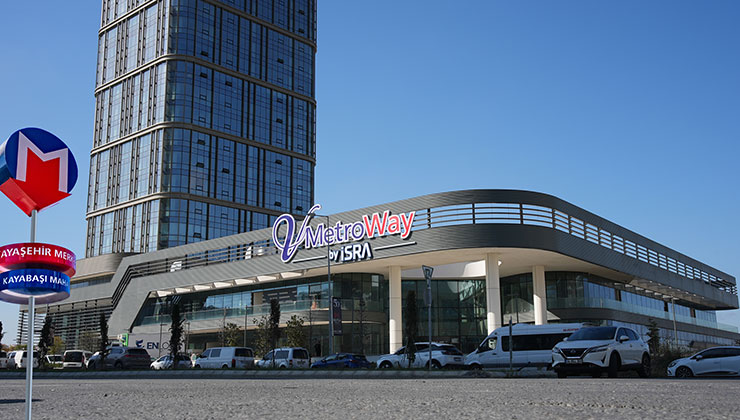 V Metroway AVM, Başakşehir’in yeni çekim merkezi oldu