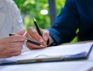 Türkiye adım adım iflasa sürükleniyor