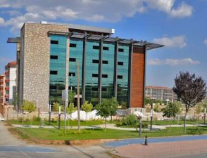 Dağ Mühendislik, genel merkezini 70 odalı otele çeviriyor