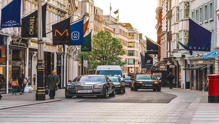 Dünyanın en pahalı alışveriş caddesi Londra’daki New Bond oldu