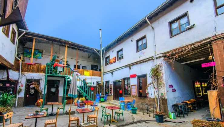 Koç Holding Altındağ’daki 400 yıllık Pilavoğlu Hanı devraldı