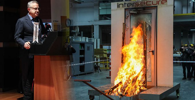 31 Mayıs’a kadar otel, avm ve hastanelerde yangına dayanıklı kapı zorunlu