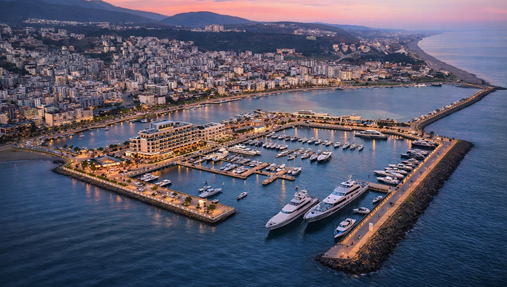 Samsun Kurupelit’e 1,5 milyar TL’lik yat limanı yapılacak