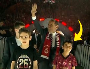Galatasaray’ın şampiyonluk gecesinde Erden Timur sürprizi