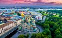 Moskova ile Petersburg lüks konutta hız kesti