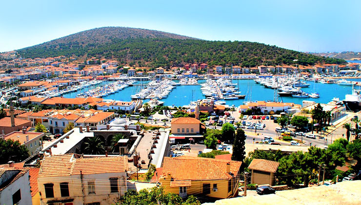 Çeşme’de 148,5 milyon TL’lik 5 arsa satışa çıkıyor