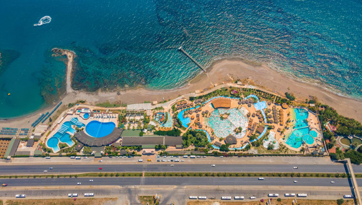 Alanya Belediyesi Sealanya Yunus Gösteri Merkezi’ni 3 yıllığına kiraya verecek