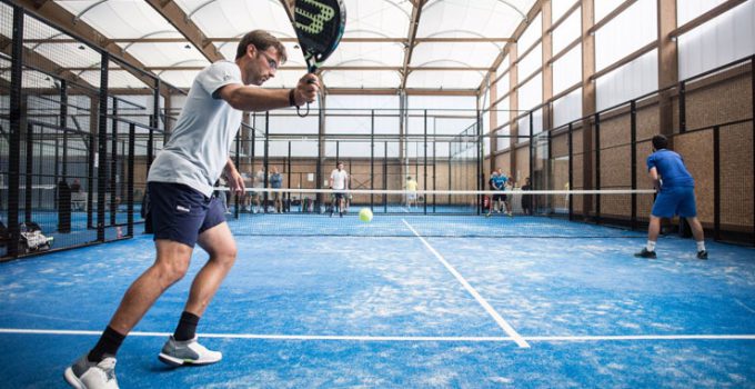 Padel kortları konut ve plaza projelerinin yeni sosyal donatısı olmaya hazırlanıyor
