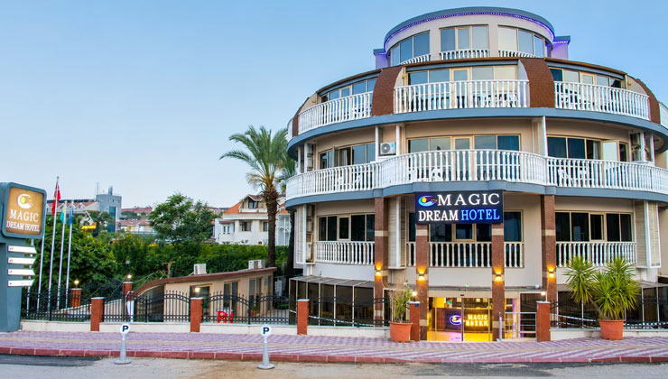 Antalya Kemer’deki RK Magic Dream Hotel icradan satışa çıktı